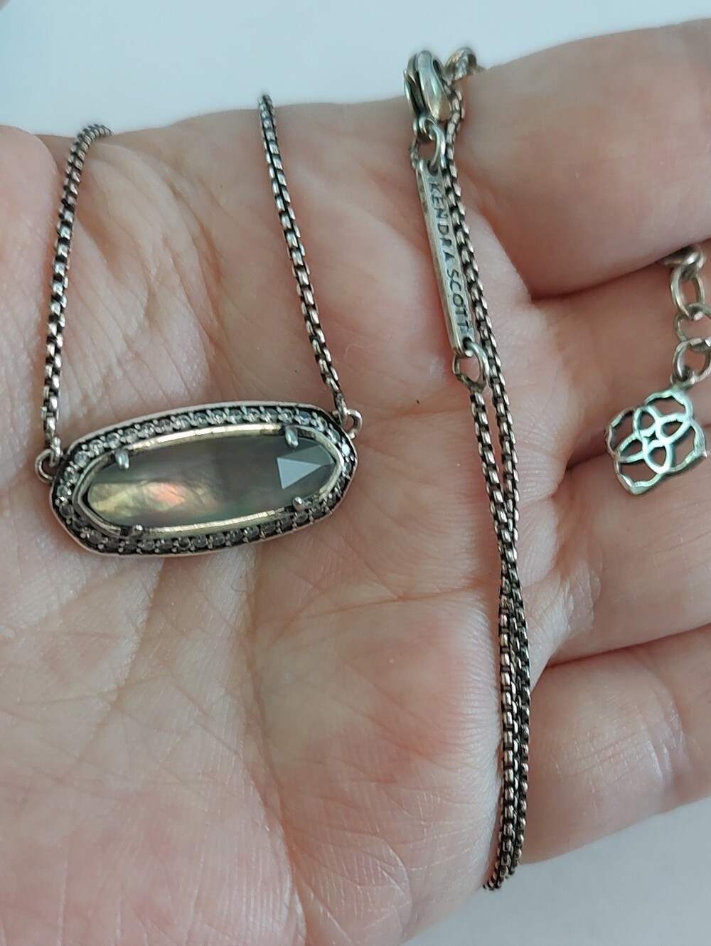 Kendra Scott Grey Abalone Necklace